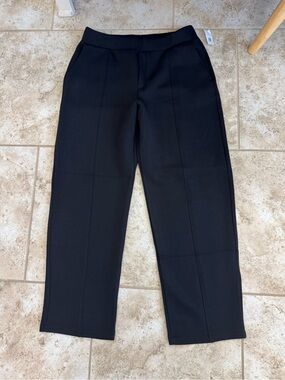 Old Navy Black Straight-Leg bounce fleece pants